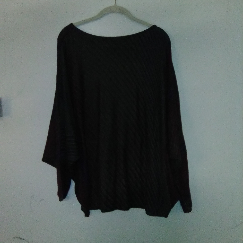 Women's sweater